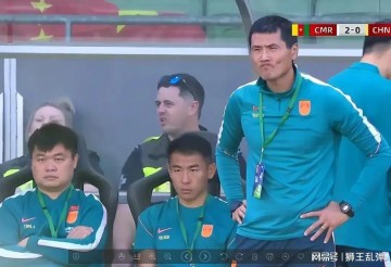 世界杯官网下载入口-三中卫失效、防线崩溃，国足不敌喀麦隆替补，遮羞布被彻底撕碎