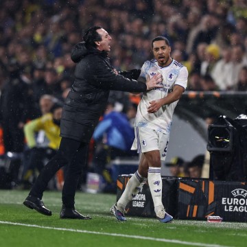 世界杯高清直播平台-外媒分析埃梅里推蒂勒曼斯原因：他想拖时间，不想蒂勒曼斯跑太快