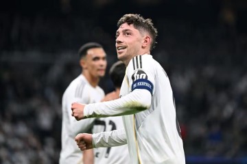 世界杯官网下载入口-帽子戏法，巴尔韦德当选皇马vs曼城全场最佳